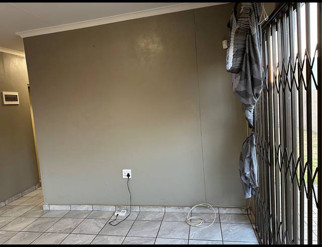 3 BEDROOM FREESTANDING FOR SALE IN KLERKSOORD